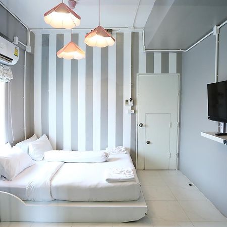 Meroom Phuket Dış mekan fotoğraf