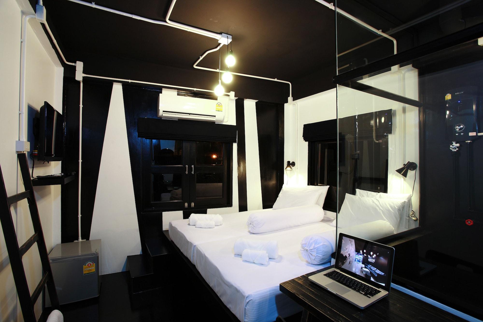 Meroom Phuket Dış mekan fotoğraf