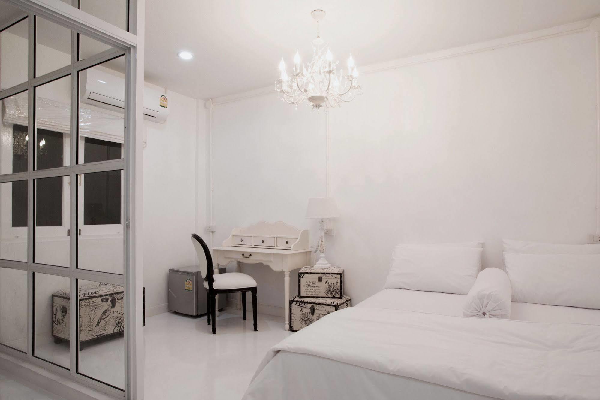 Meroom Phuket Dış mekan fotoğraf